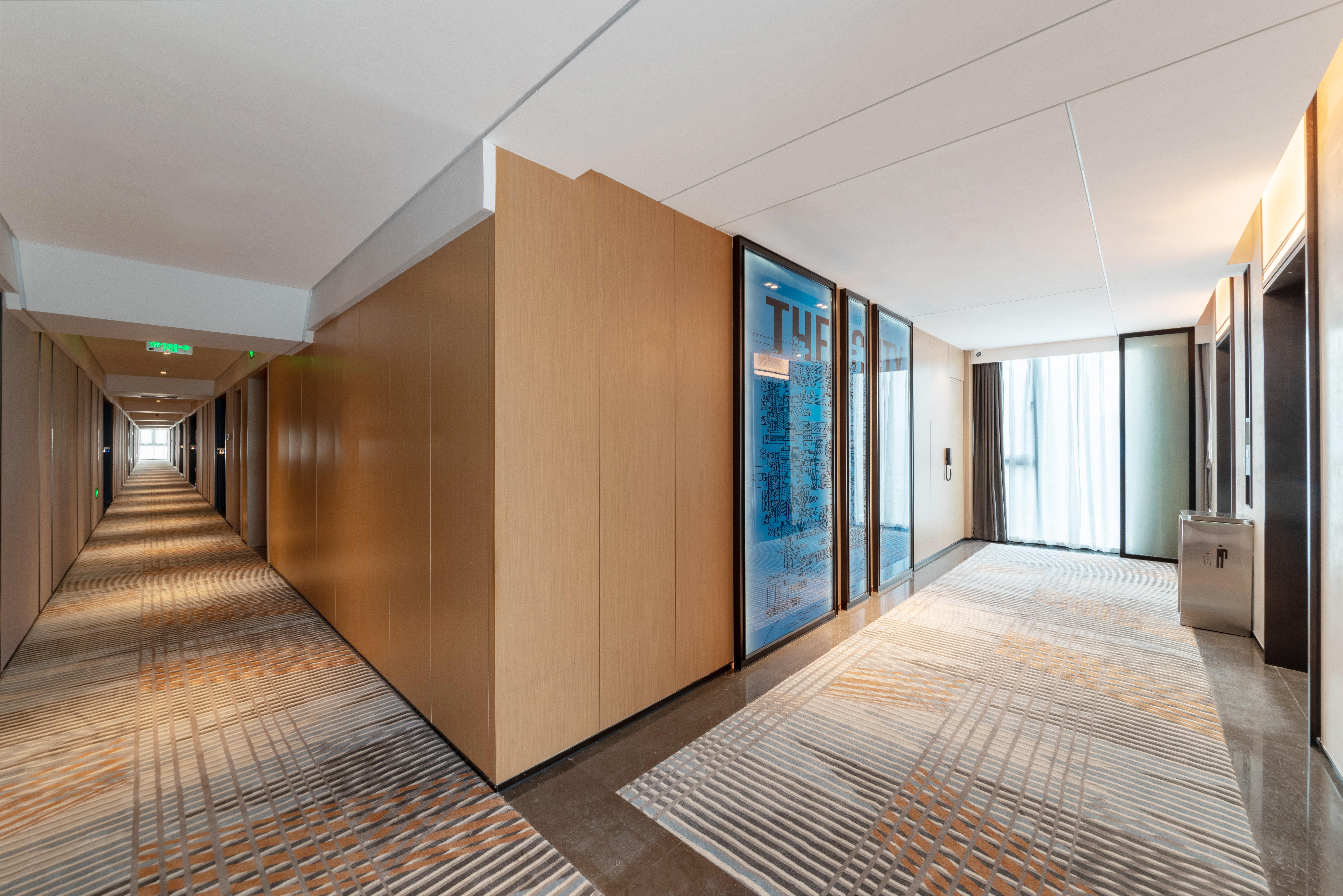 Holiday Inn Express Shenzhen Longhua By Ihg Exterior photo