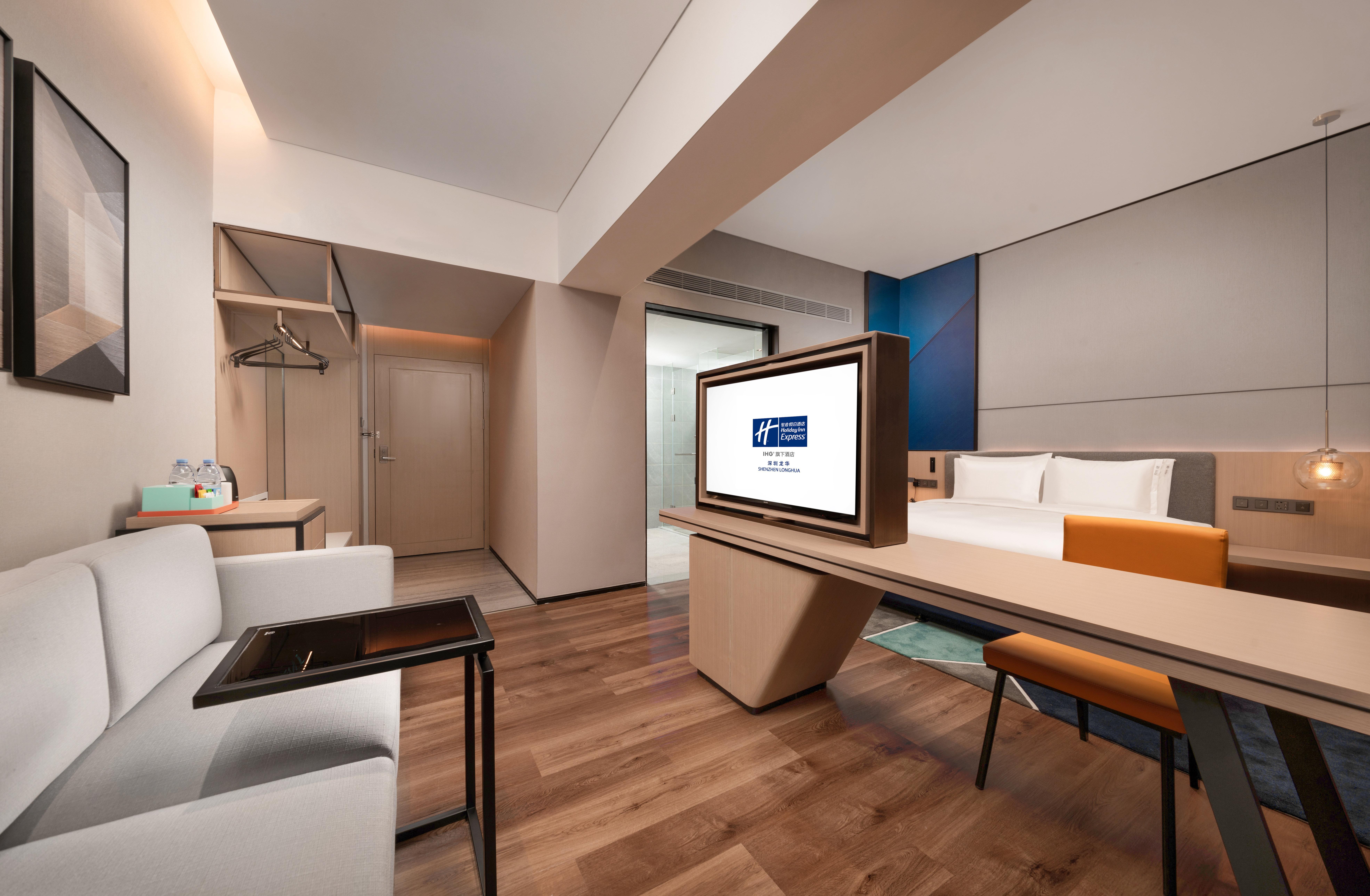 Holiday Inn Express Shenzhen Longhua By Ihg Exterior photo
