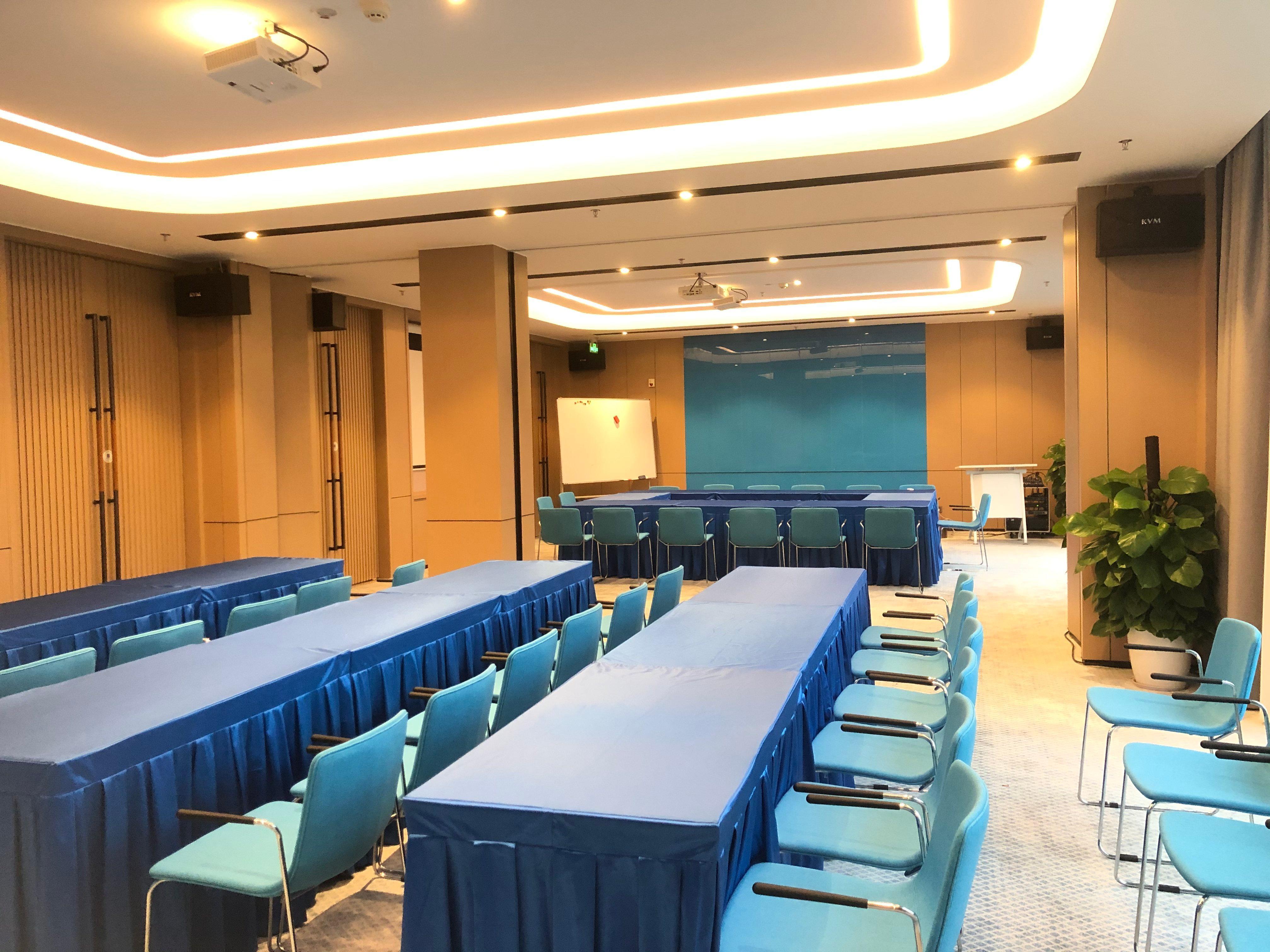 Holiday Inn Express Shenzhen Longhua By Ihg Exterior photo