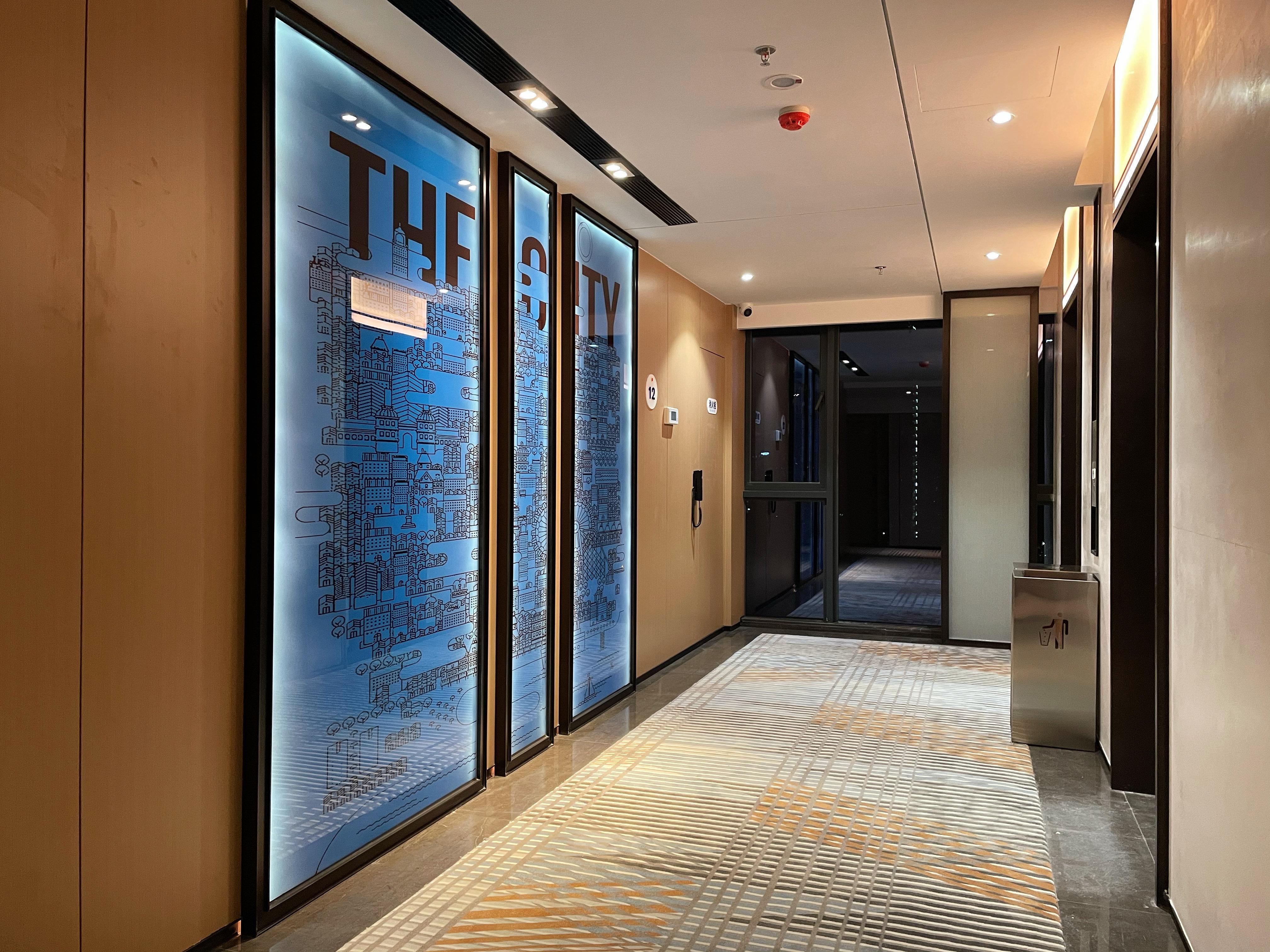 Holiday Inn Express Shenzhen Longhua By Ihg Exterior photo